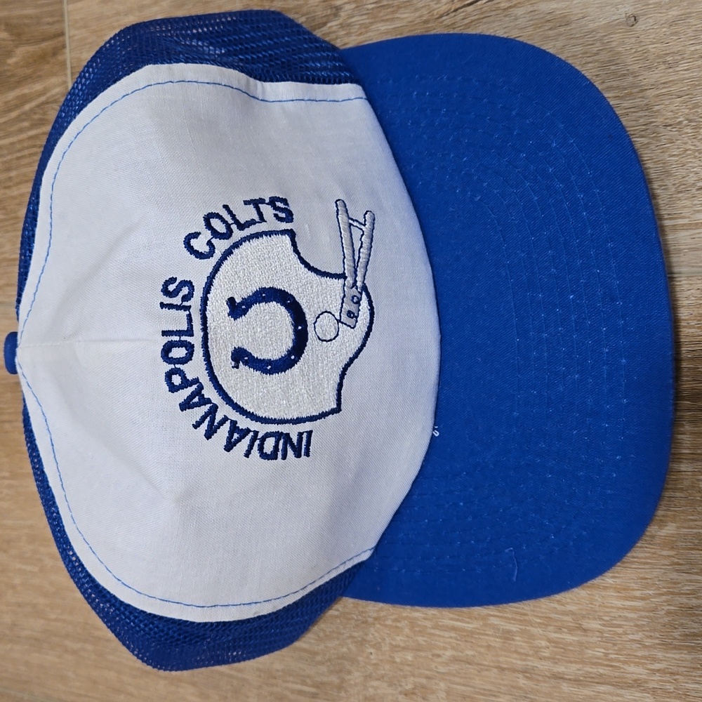 Vtg 80s NWOT deadstock Indianapolis Colts mesh snapback Trucker hat NFL